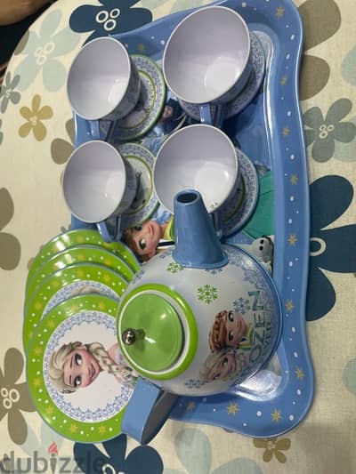 Frozen Tea pot set