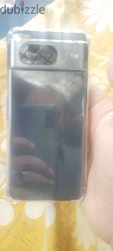 Google pixel 8 good condition 2