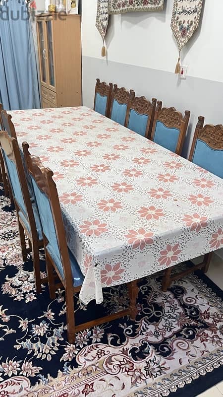 Elegant 10-Seater Dining Table Set for Sale 3