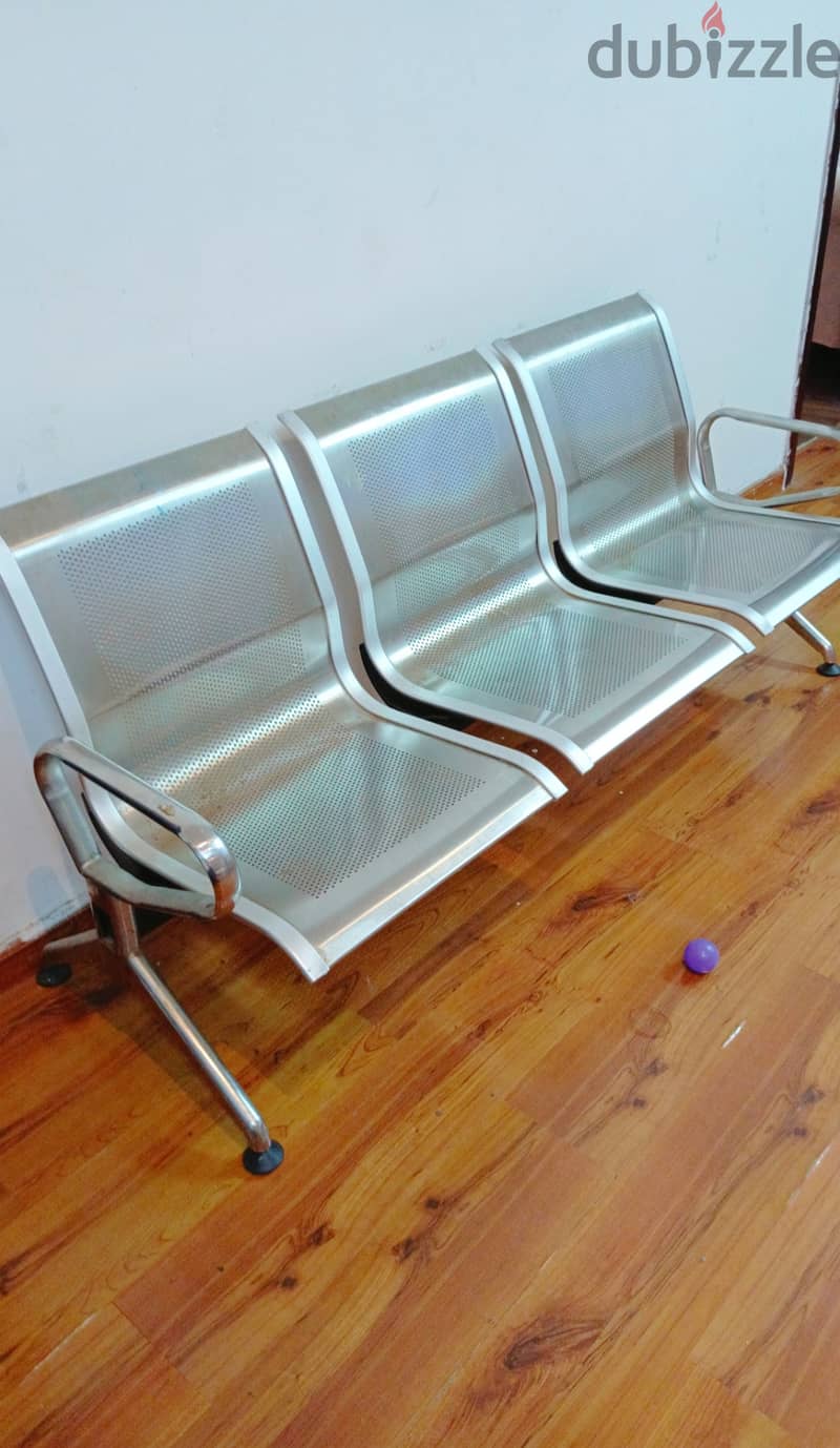 Steel Bench In Good Condition 1