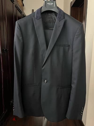 Men’s Suit