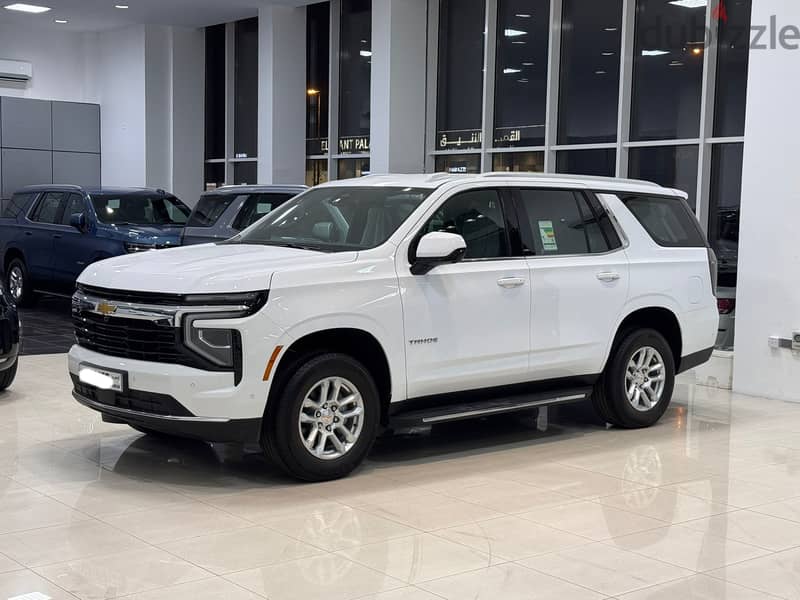 Chevrolet Tahoe LS 2025 White 1