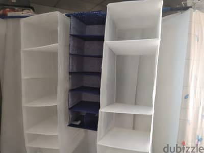 Hanging shelves 6bd for all