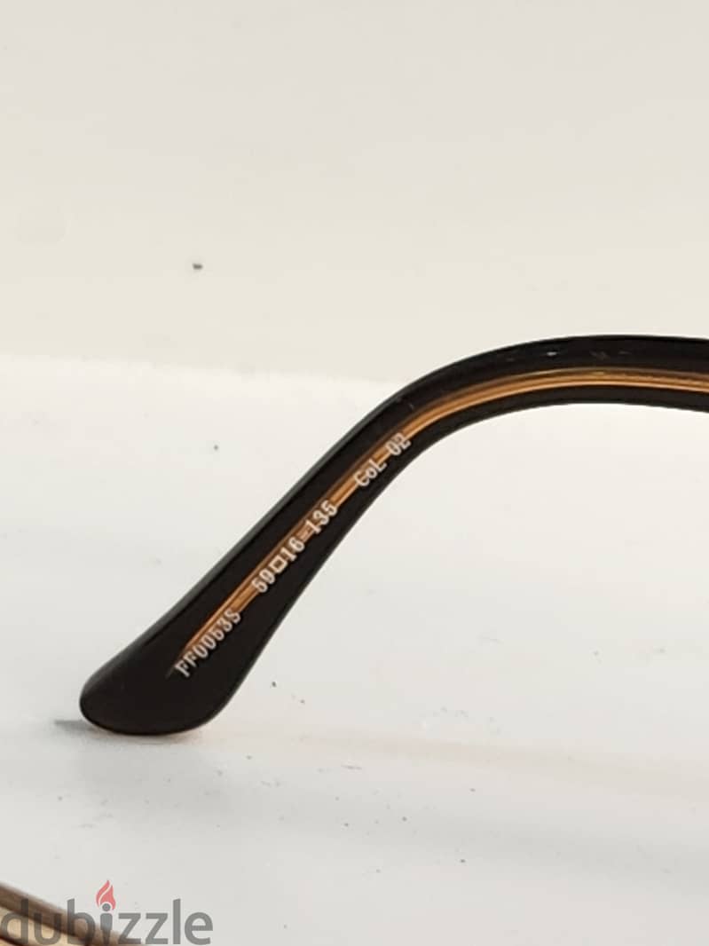 Original sun glassess brands Sunglasses original used clean 3