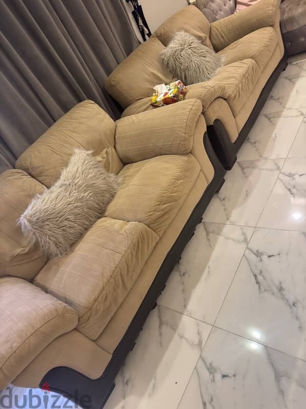 home canter sofa for sale 1