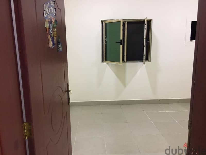 flat for rent in alaker شقه للايجار في العكر 5