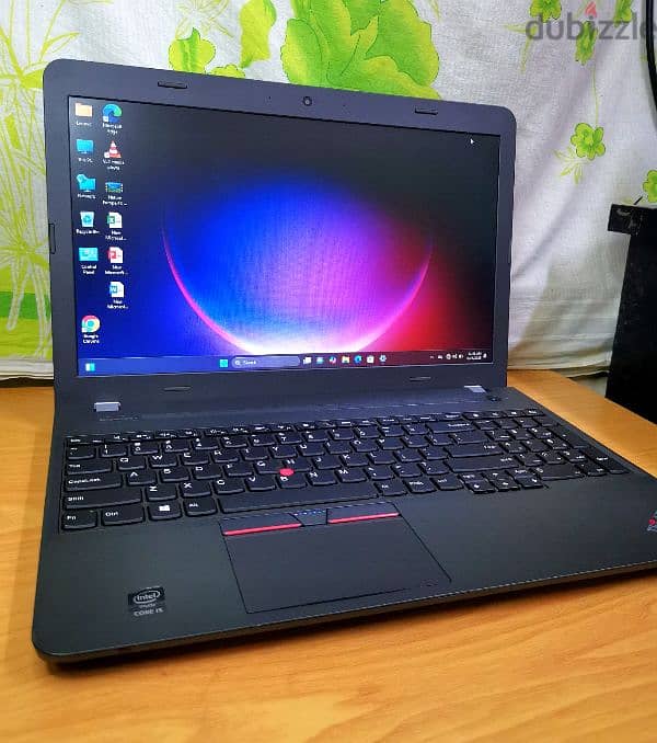 Lenovo ThinkPad i5 15.6 inches 1