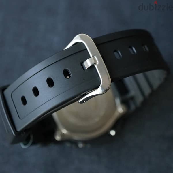 casio G-shock  G-5600RB-1 11