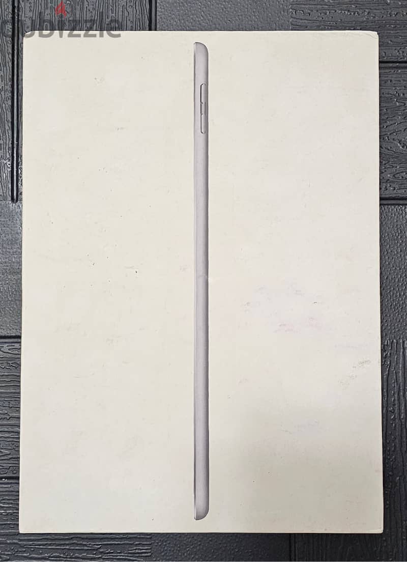 iPad 6th Generation 128GB Wifi Excellent Condition 5