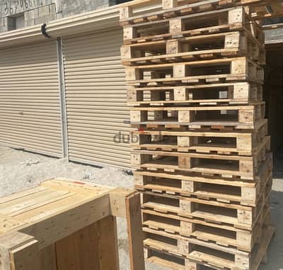 used wooden pallets and plastic pallets available, good condition.
