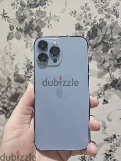 13 pro max 256gb  screen and battery changed