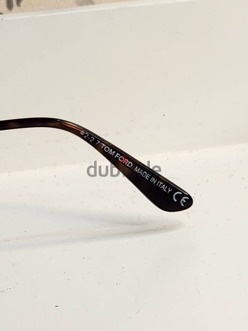 Stylish Branded Sunglasses – Used, Great Condition!  Price: 25 BHD 5