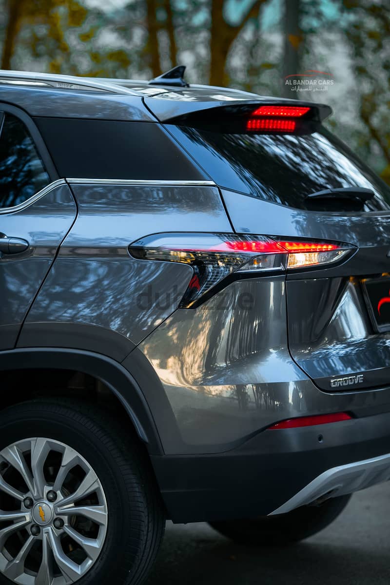 Chevrolet Groove 2023 Grey  Agency Service  Sporty SUV  Bahrain Spec 10