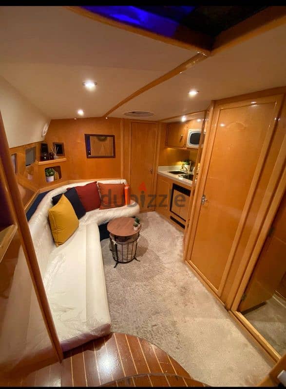 2006 Gulf Craft Ambassador 36 feet 6