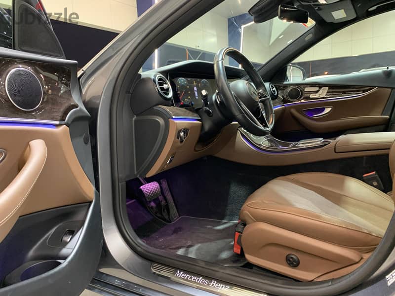 Mercedes-Benz E 200 11