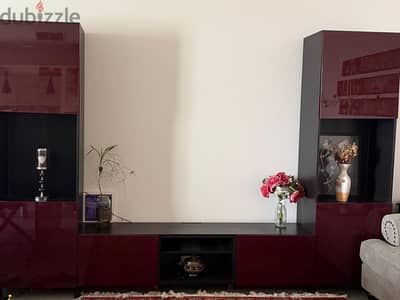 furniture in excellent condition
