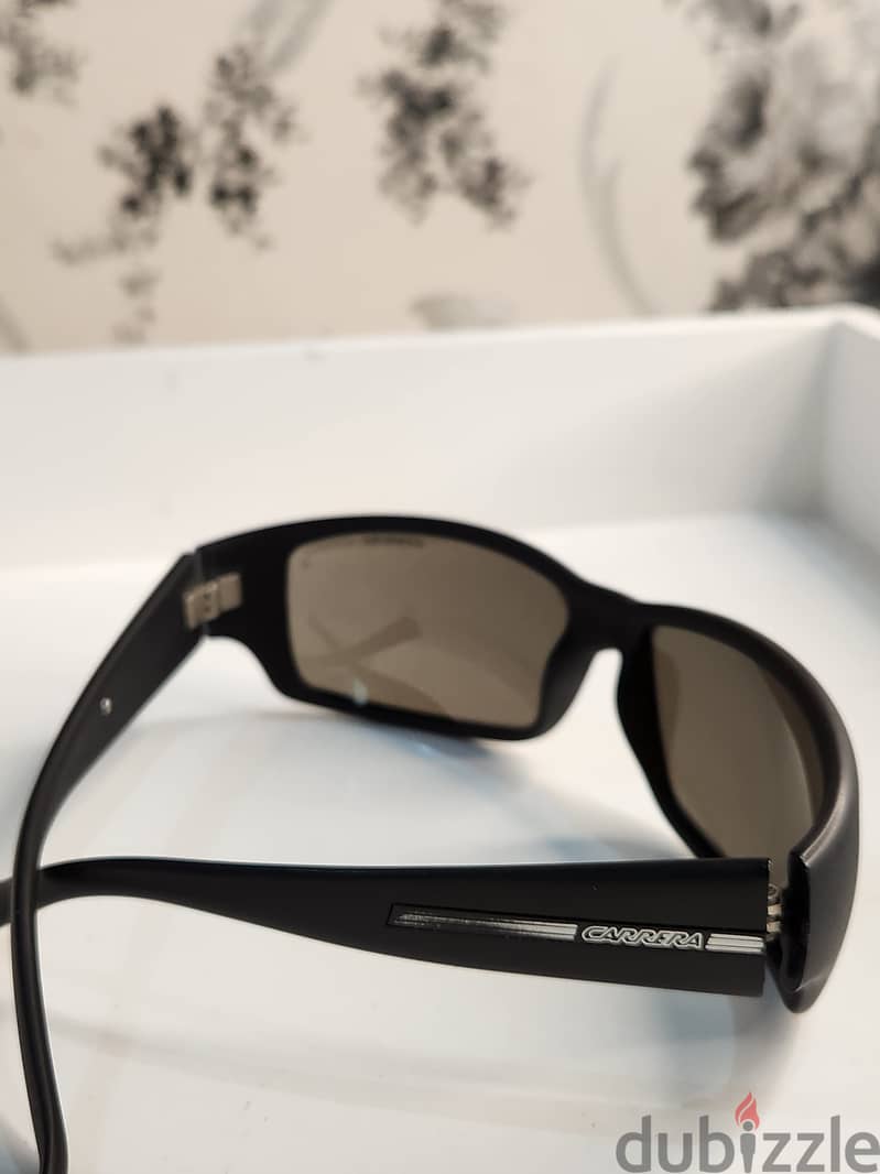 Sunglass for sale original used clean 3