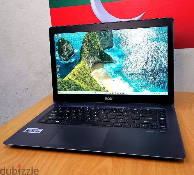 Acer TravelMate i5 7th generation 60bd 1