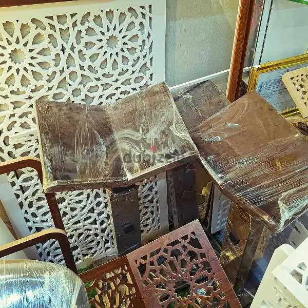 decoration64056623896835122