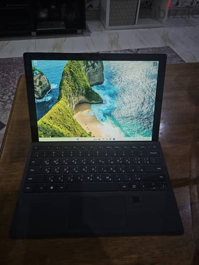 Surface Pro 7 Intel i7 • 16GB RAM • 512GB SSD أداء قوي وتصميم أنيق