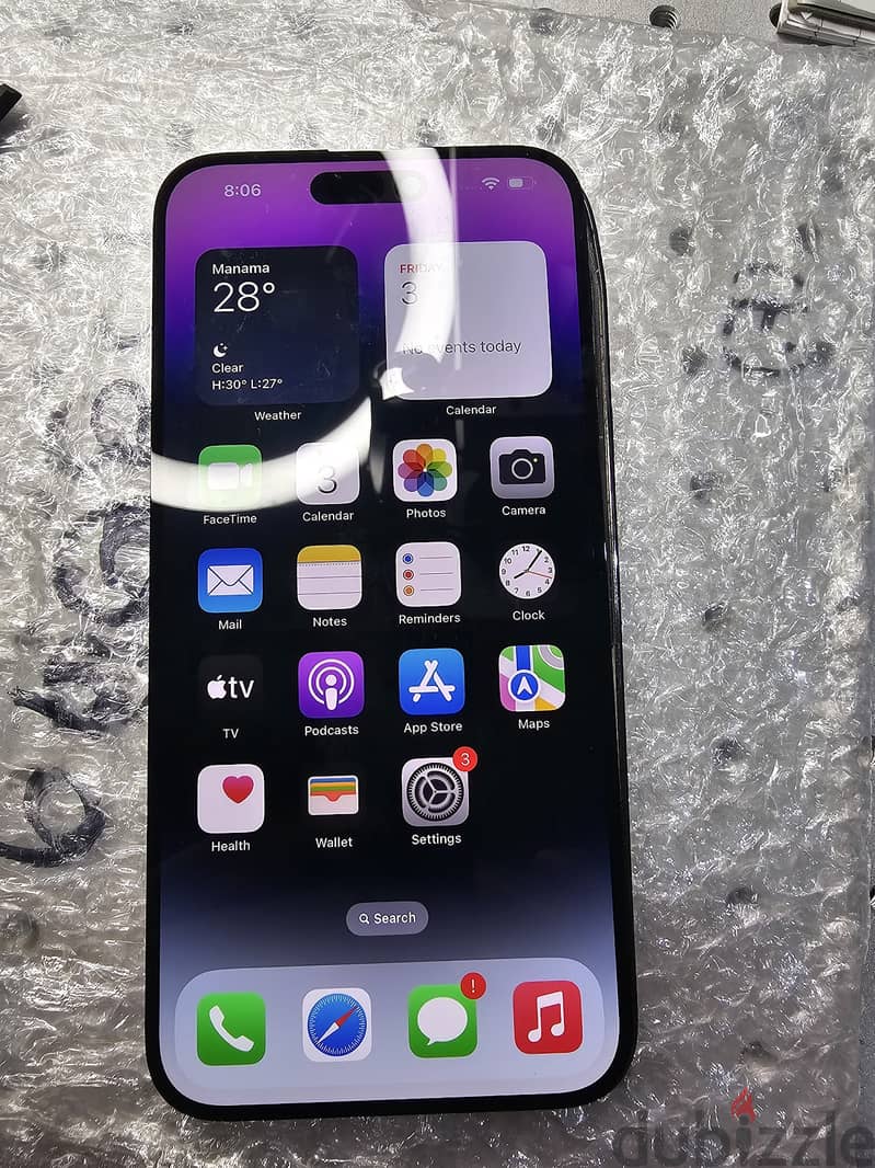 IPhone and Samsung mobile spare parts قطع غيار اصلية 3