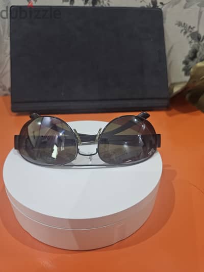 نظارات Ray-Ban أصلية مستعملة بحالة ممتازة!
