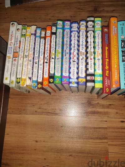 Diary of a Wimpy Kid + Dog Man Collection (23 Books Total)