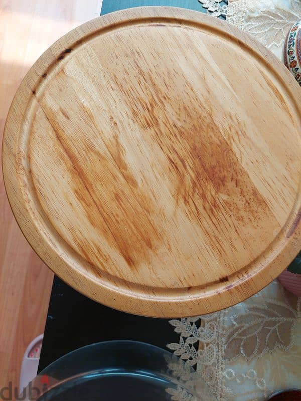 cake stand wooden very good condition 2