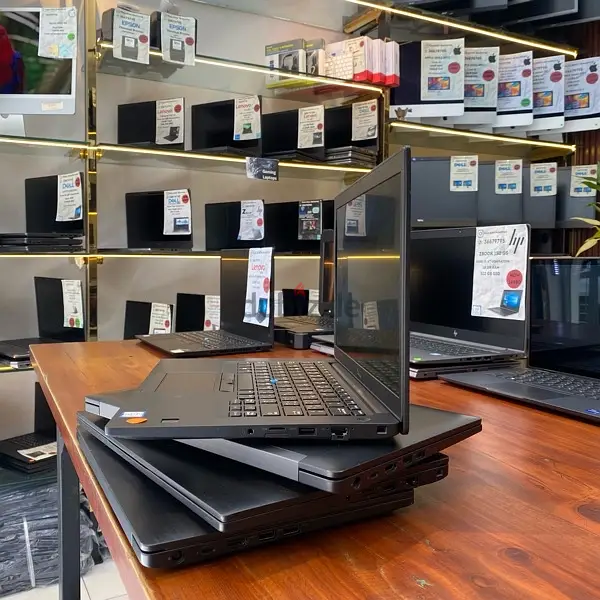 Dell Latitude 749064057691474819122