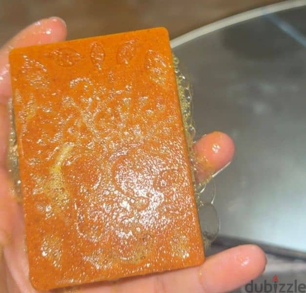 Herb & Vitamin C Nature's Brightening Bar 3