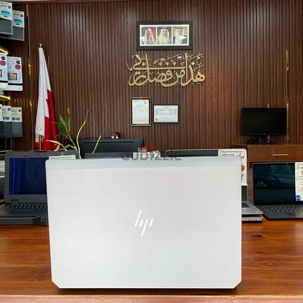 HP ZBook 17 G564080525669891124