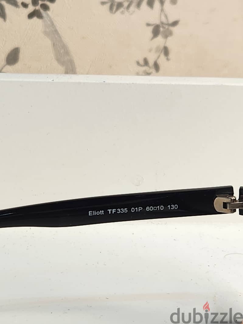 FOR SALE – TOM FORD Sunglasses   للبيع – نظارة شمسية من ماركة T 3