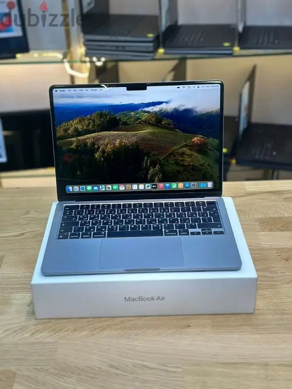 Apple MacBook Air M3 2024 with BOX