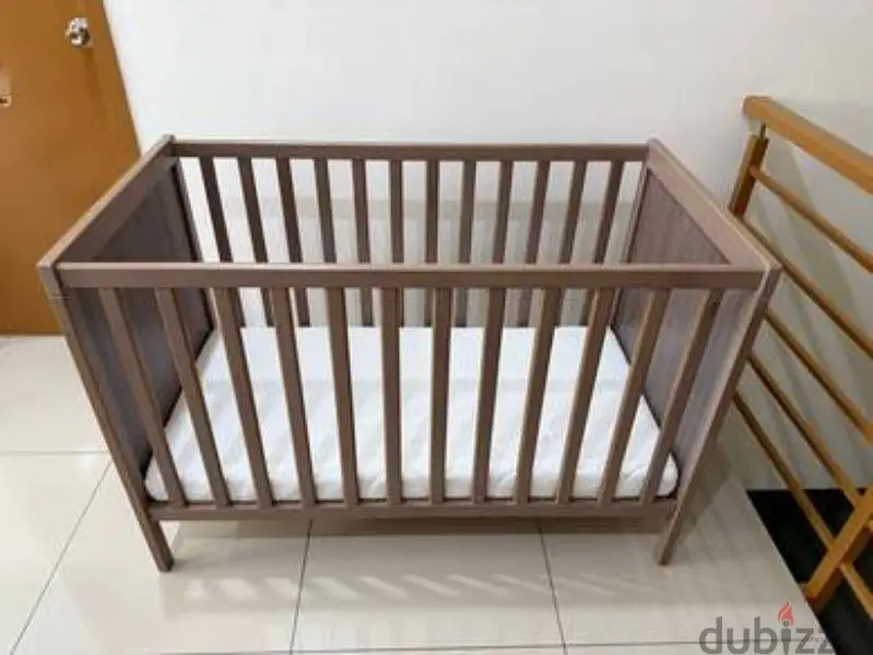 ikea sunvik changing table and cot
