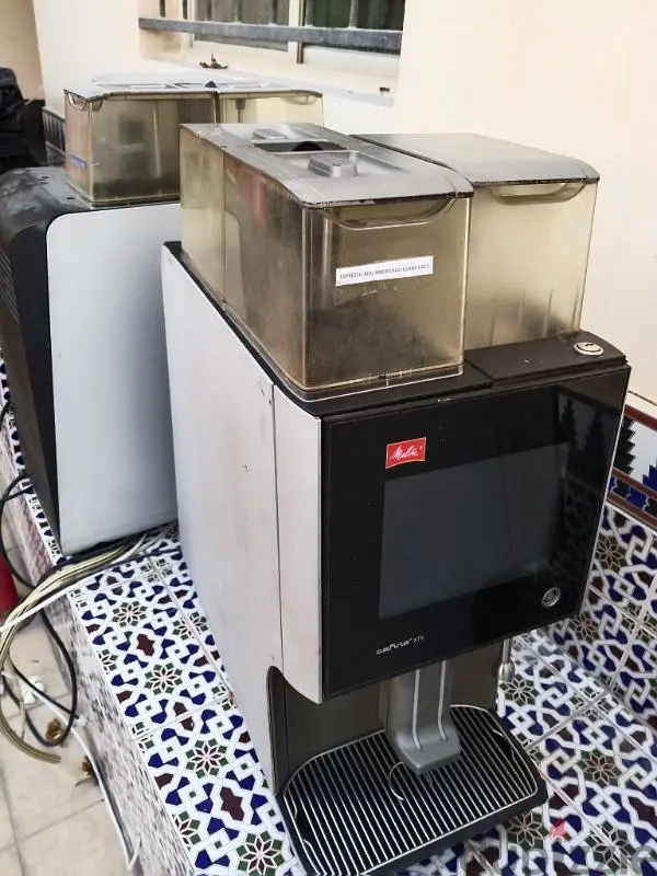 Automatic coffee machine