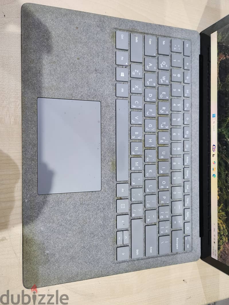 Surface Laptop  i5 8gb 256gb  - 100bd 2