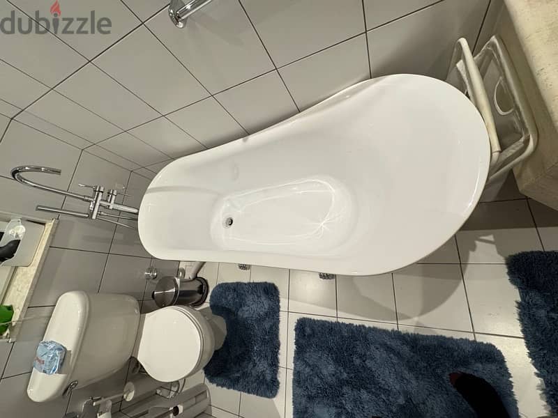 STAND ALONE BATH TUB 2