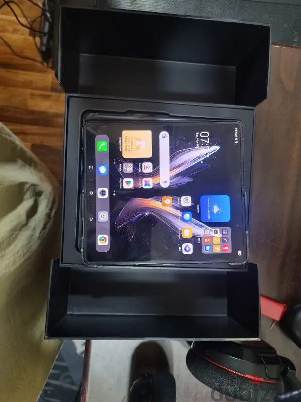 tecno phantom V fold64265381120770121