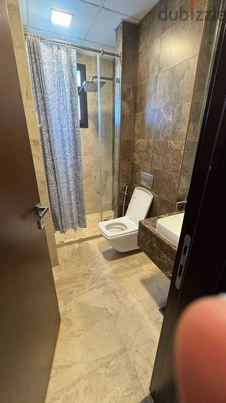 2 Bedroom flat with city view and expats can buy 5
