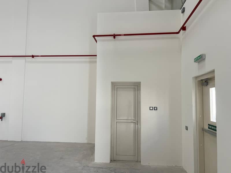 Brand New Warehouse | Sitra | High‑Ceiling Industrial Space 8