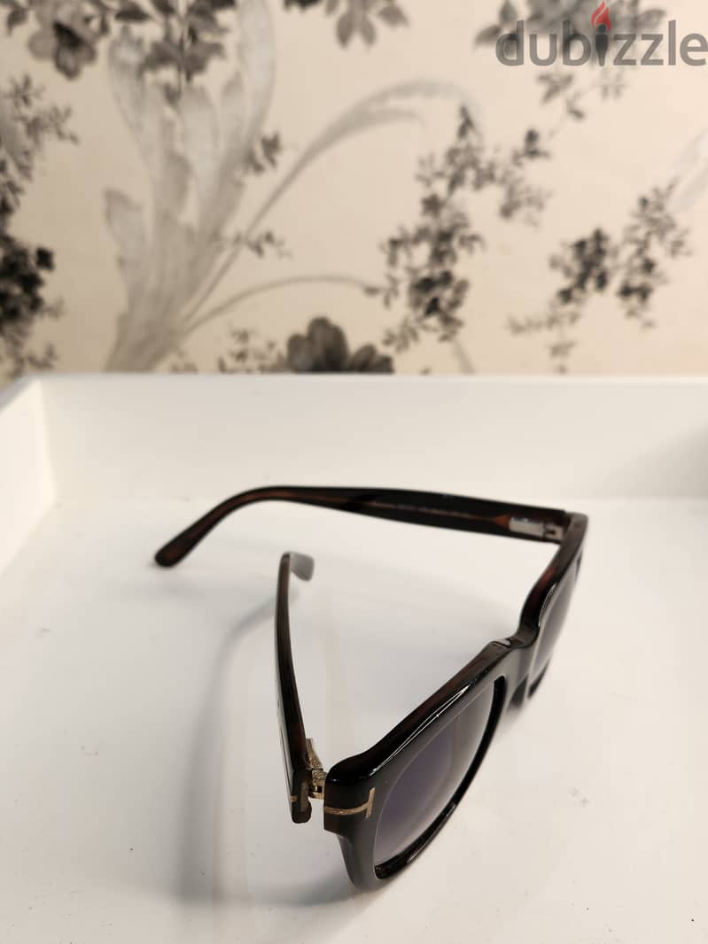 TOM FORD Sunglasses – Clean & Used – Only 30 BHD 1