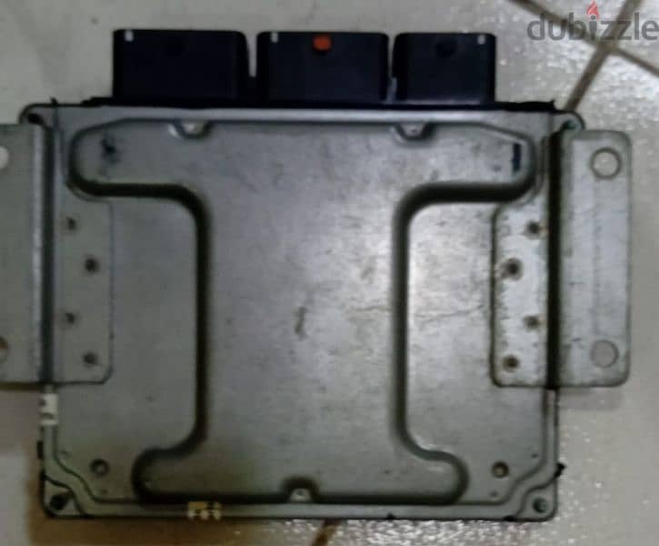 Nissan engine computer 1