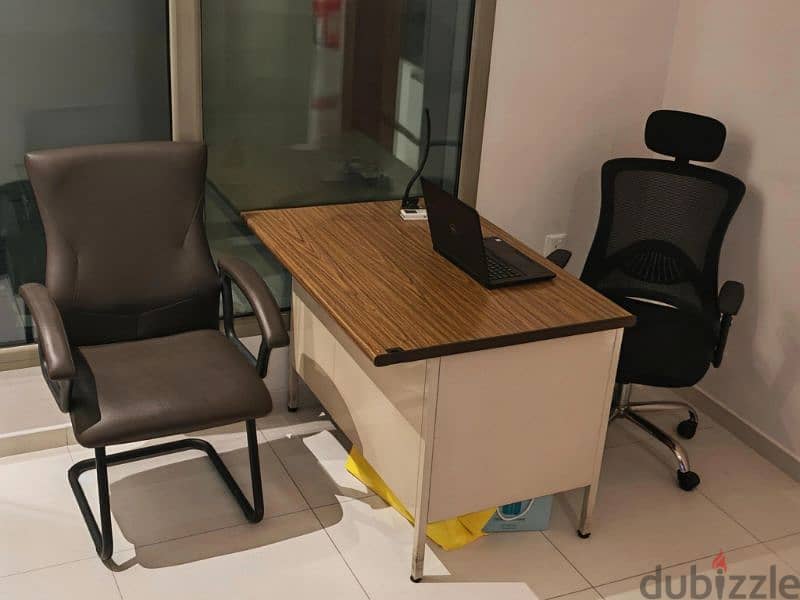 excellent condition office furniture, tables and chairs 4