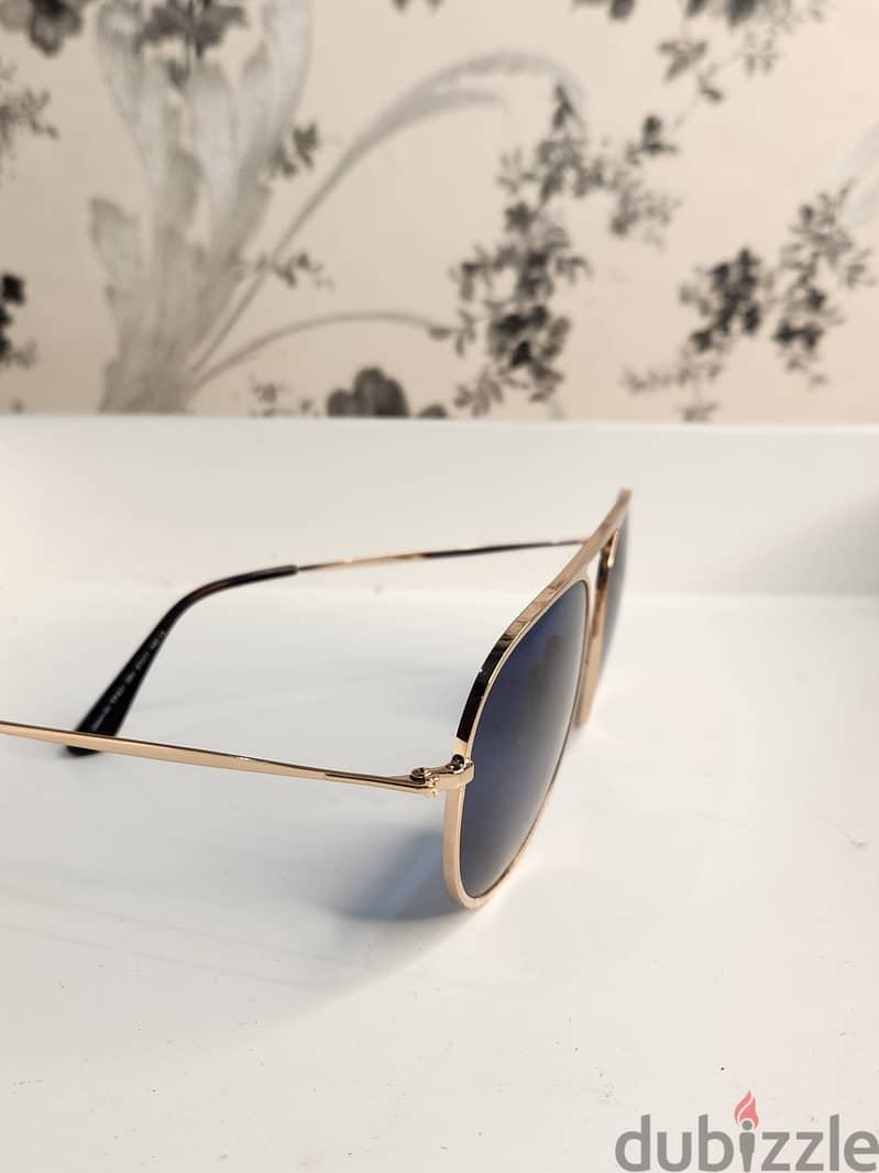 Tom Ford sunglasses 30bd clean org used 2