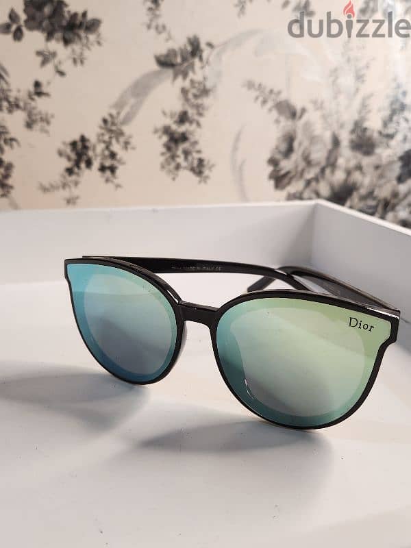 sunglass original used clean 30bd Diffrent brands 1