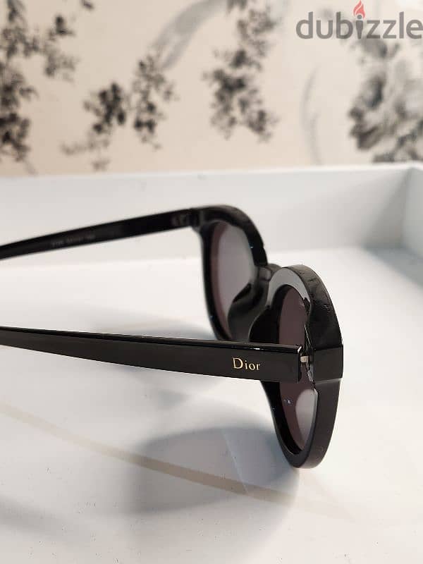 sunglass original used clean 30bd Diffrent brands 4