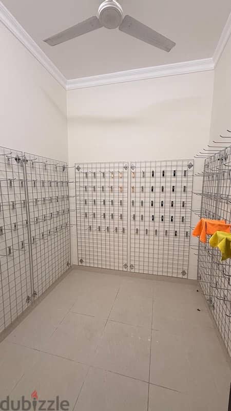 Commercial/ residential flat for rent in Muharaq 3