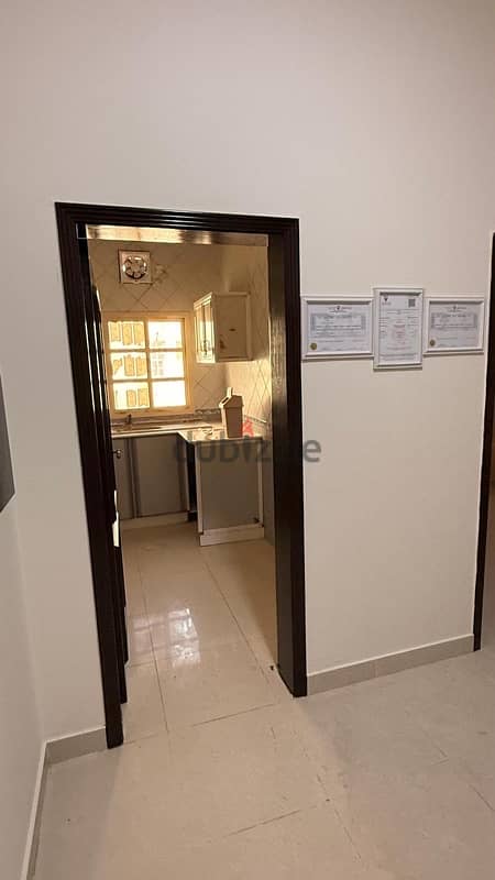 Commercial/ residential flat for rent in Muharaq 7