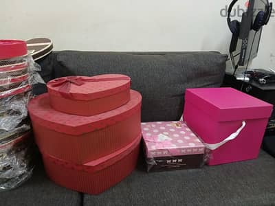 gift boxs 500 fils