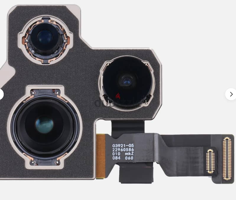 iPhone rear Camera 15BD 1